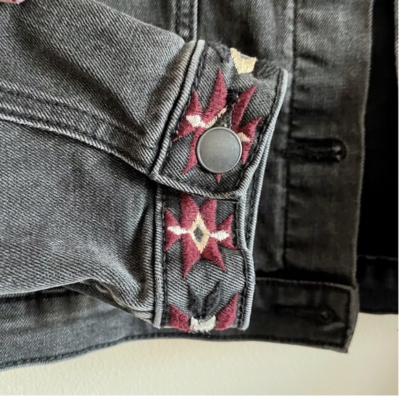 driftwood embroidered jean jacket Aztec design faux collar free people RTL $395 - Picture 12 of 13